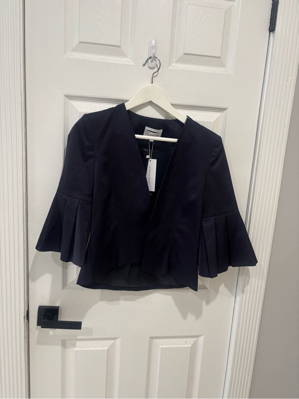 Veronika Maine Navy Bell-Sleeve Cropped Jacket